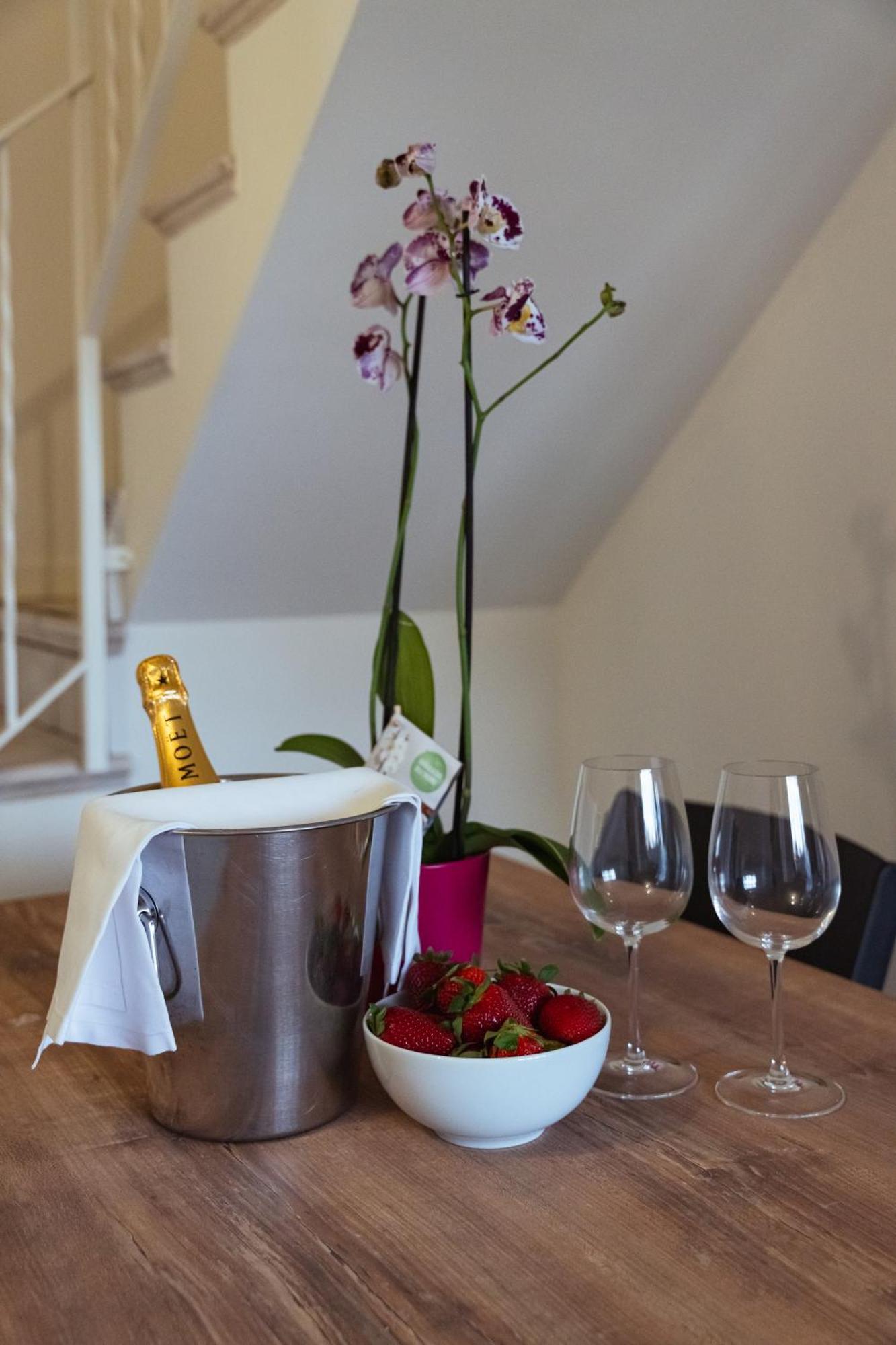 Guggiate - Seta Apartment Bellagio Ngoại thất bức ảnh